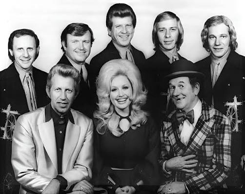 The Porter Wagoner Show cast, including Dolly Parton